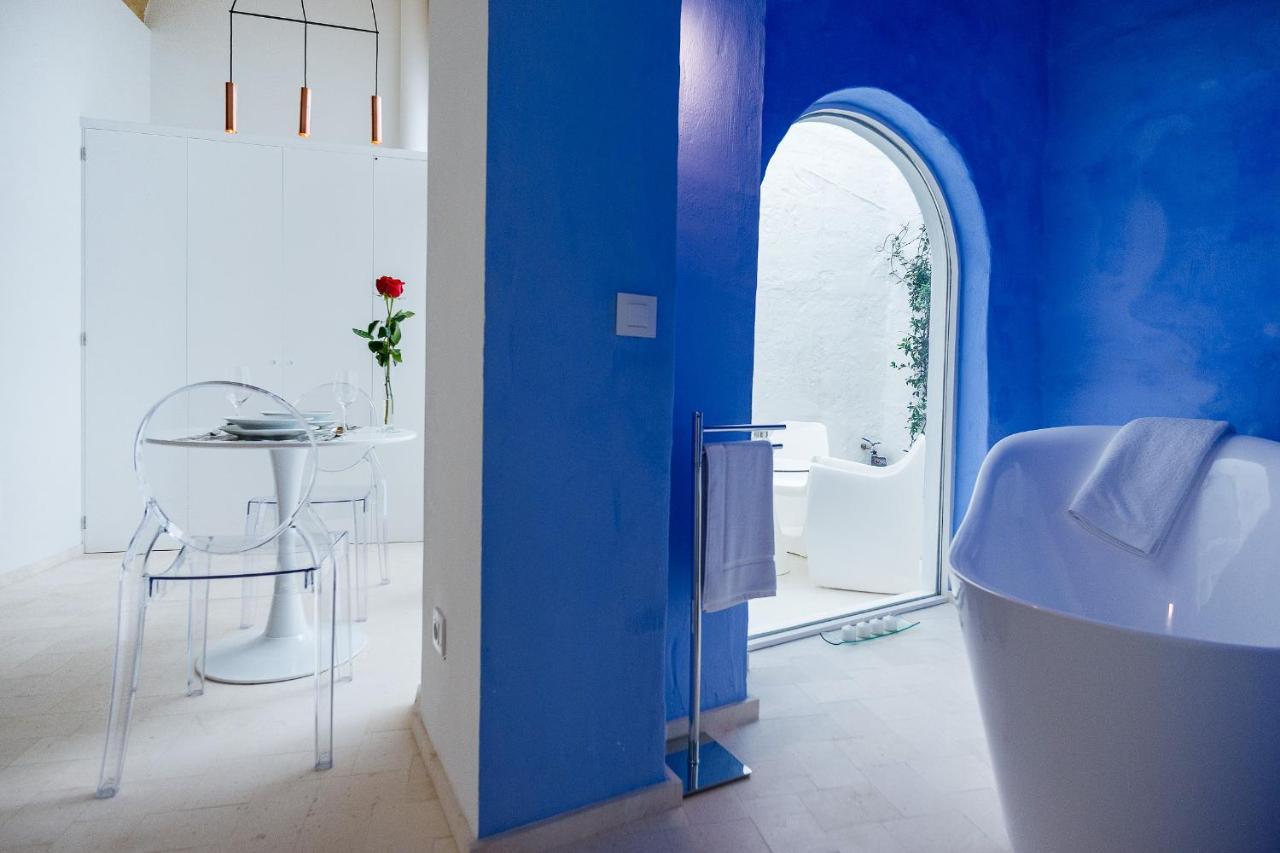 Divina Suites Hotel Boutique - Adults Only Сьюдадела Экстерьер фото
