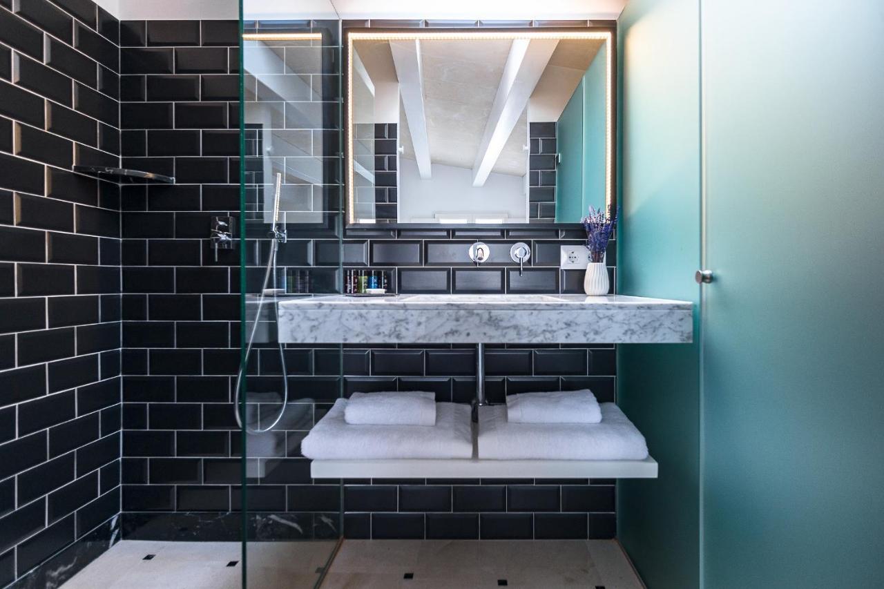 Divina Suites Hotel Boutique - Adults Only Сьюдадела Экстерьер фото