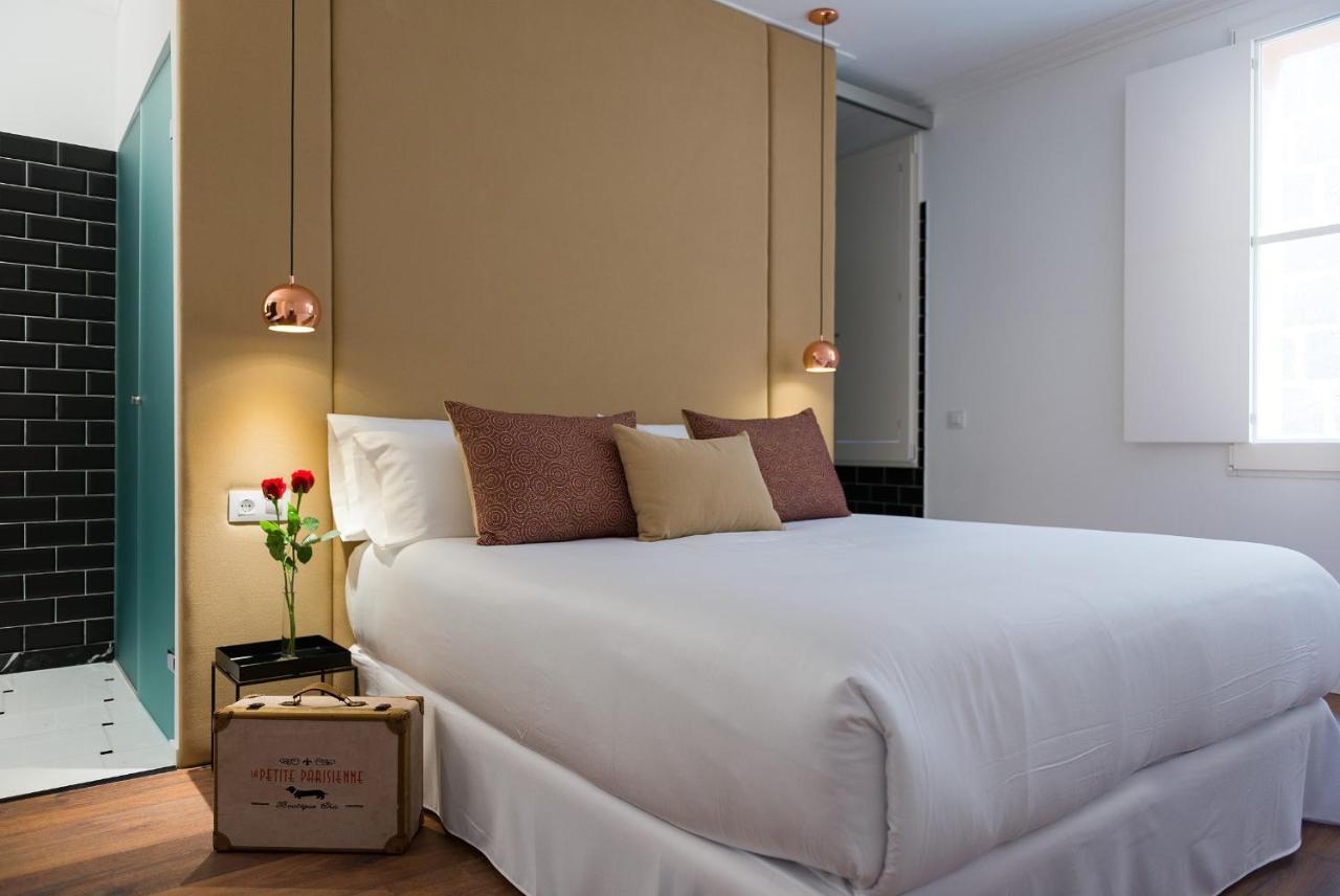 Divina Suites Hotel Boutique - Adults Only Сьюдадела Экстерьер фото